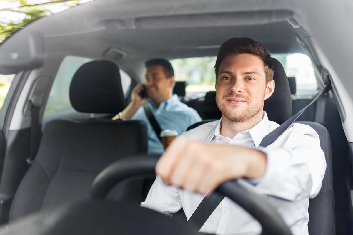 Votre Chauffeur VTC à Bordeaux et alentours Votre Chauffeur VTC à Bordeaux et alentours